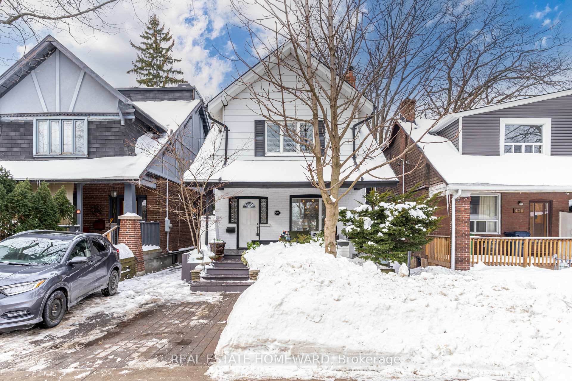 Front of 428 Victoria Park Avenue