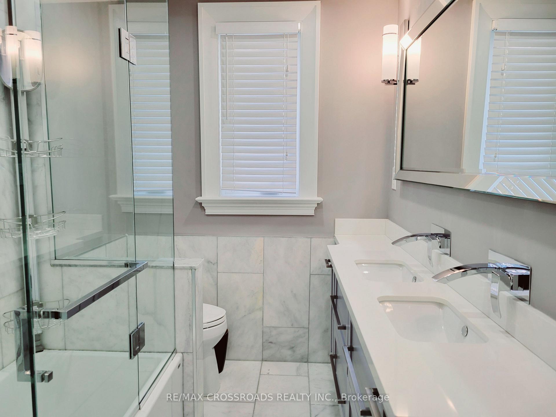 Photo 13 of 11 Maxwell Avenue, Toronto, Yonge-Eglinton — HOMEH