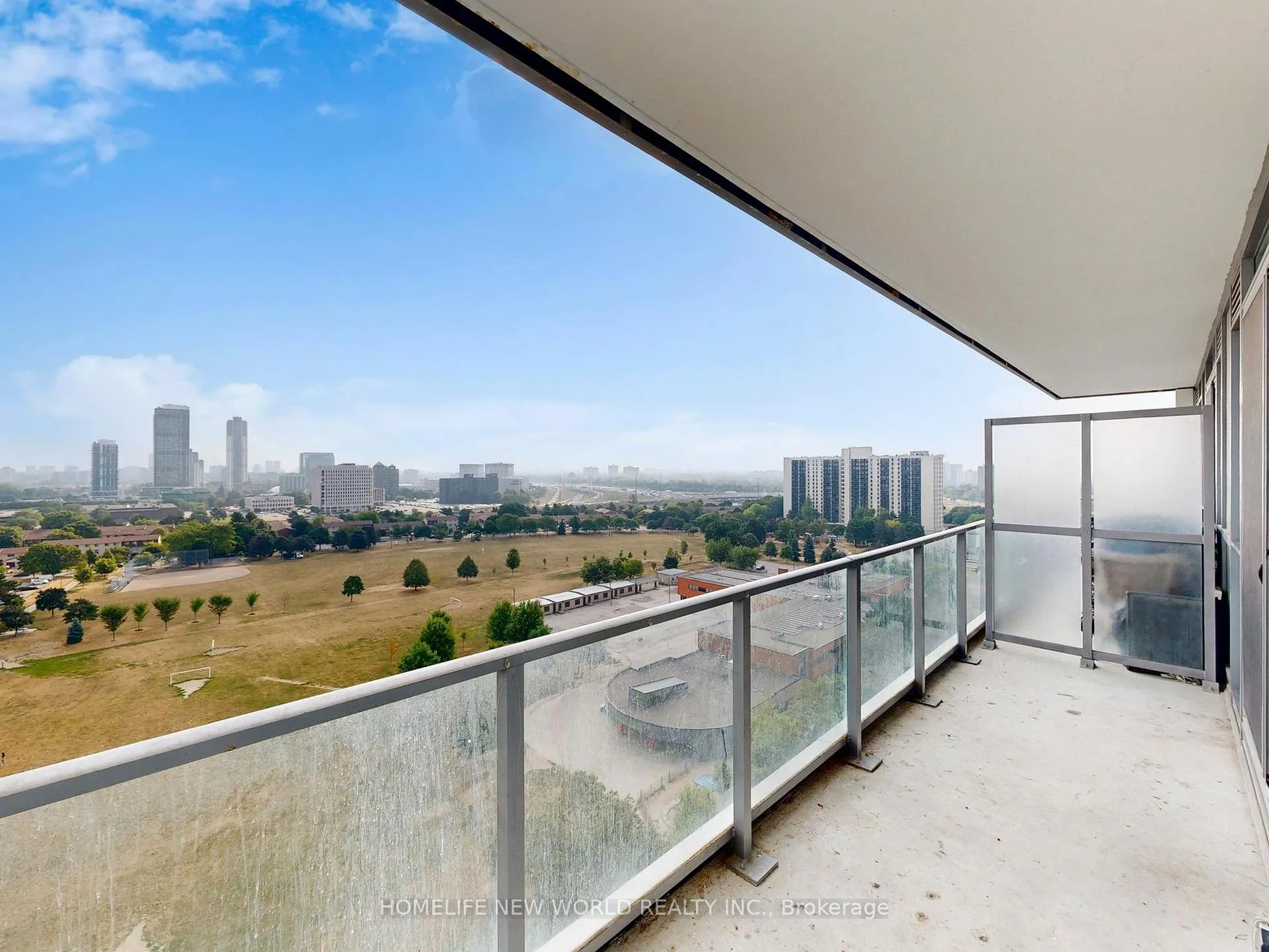 Photo 31 of Unit 1306, 32 Forest Manor Road, North York, Henry Farm — HOMEH