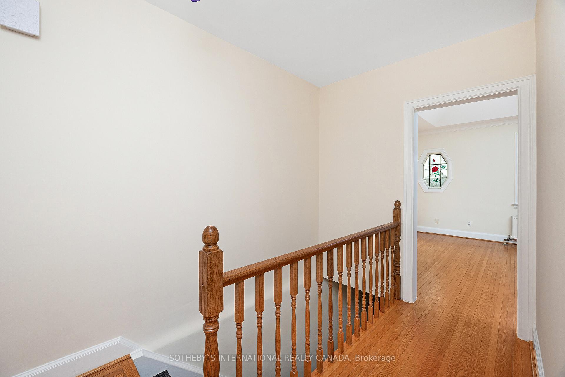 Photo 3 of 1230 Avenue Road, Toronto, Lawrence Park South — HOMEH