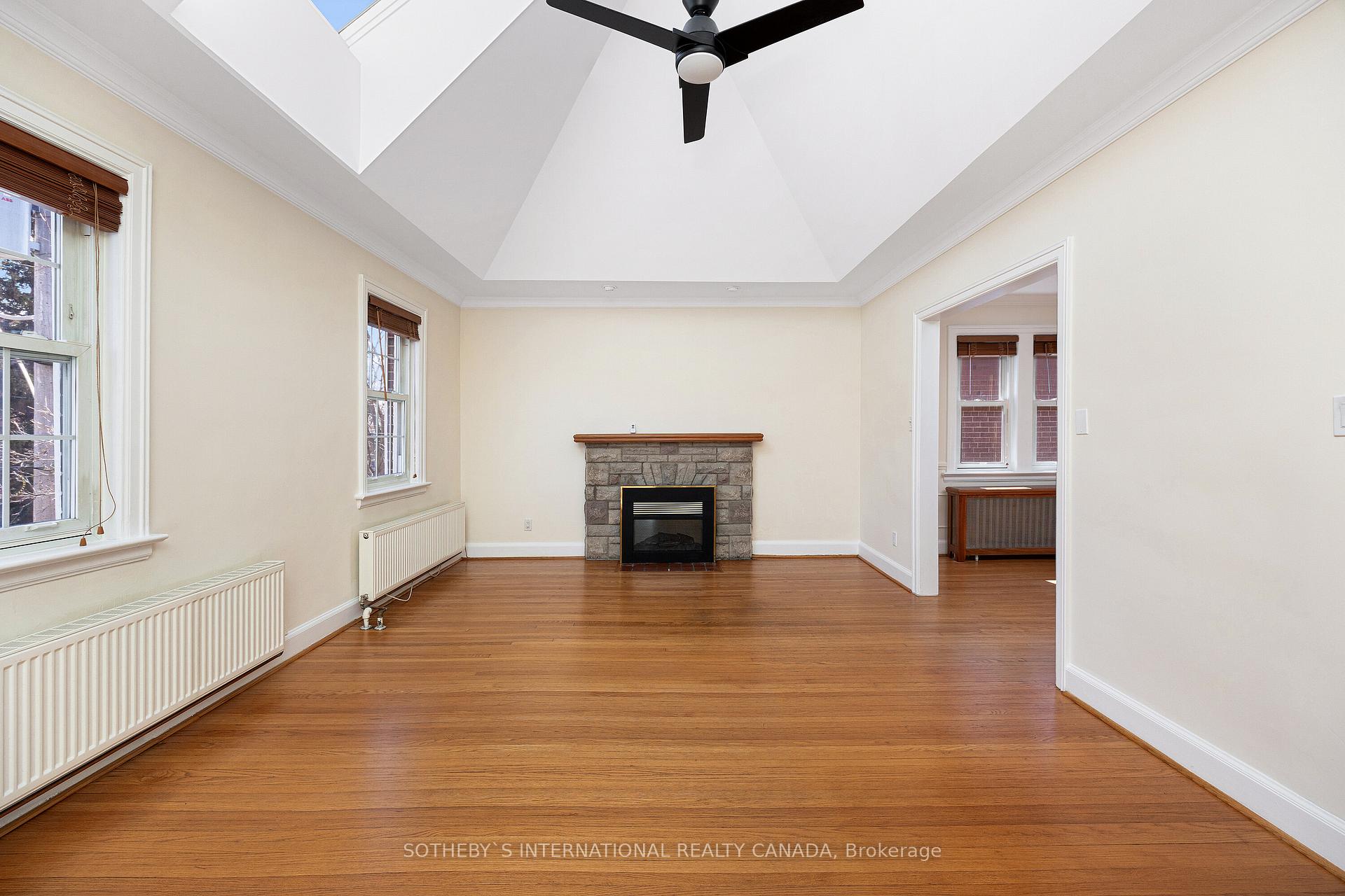 Photo 5 of 1230 Avenue Road, Toronto, Lawrence Park South — HOMEH