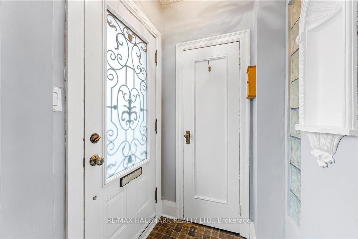 Photo 4 of 169 Ashdale Avenue, Toronto, Greenwood-Coxwell — HOMEH