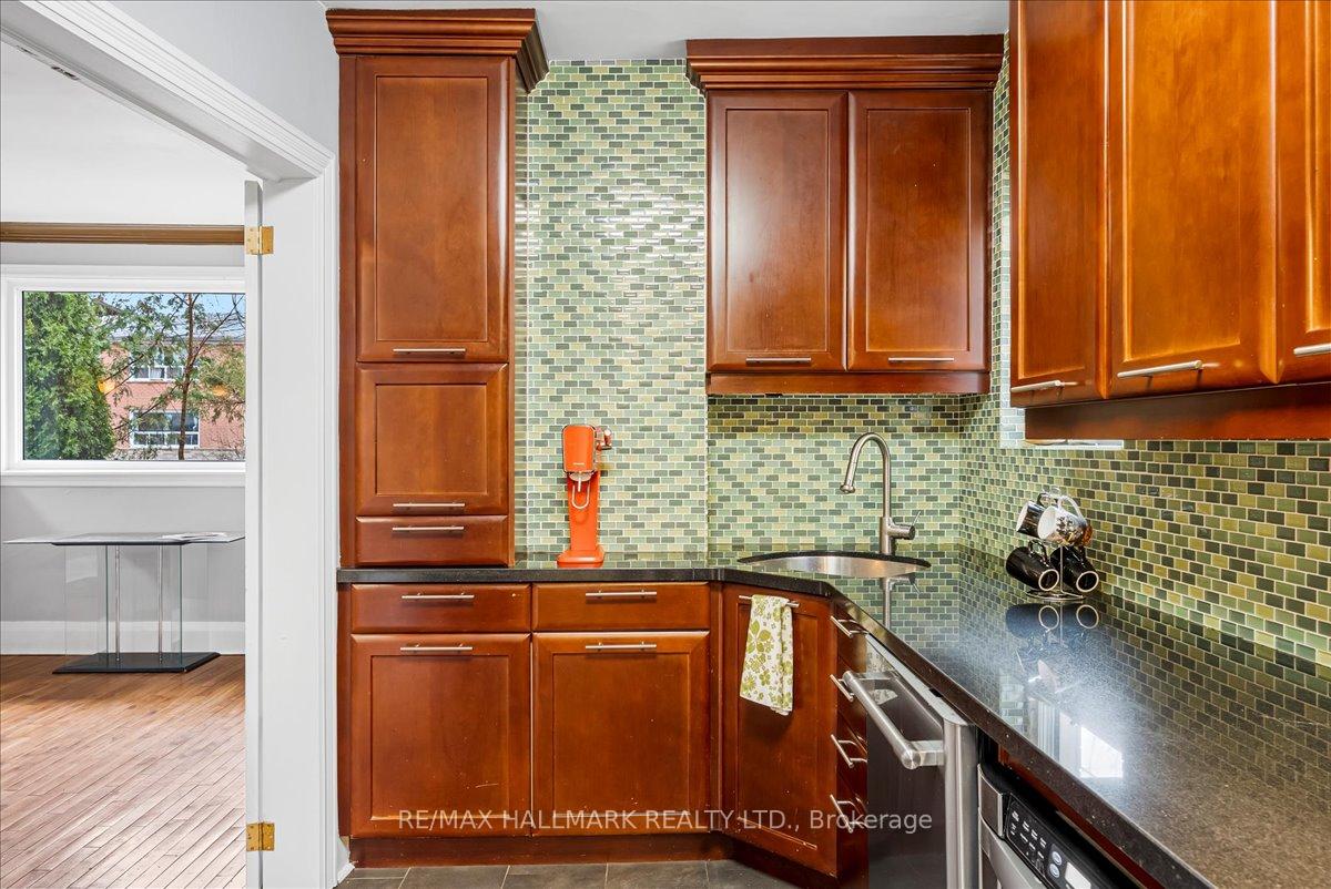 Photo 9 of 169 Ashdale Avenue, Toronto, Greenwood-Coxwell — HOMEH