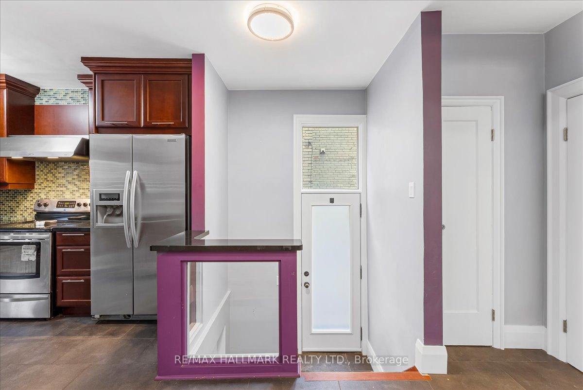 Photo 17 of 169 Ashdale Avenue, Toronto, Greenwood-Coxwell — HOMEH