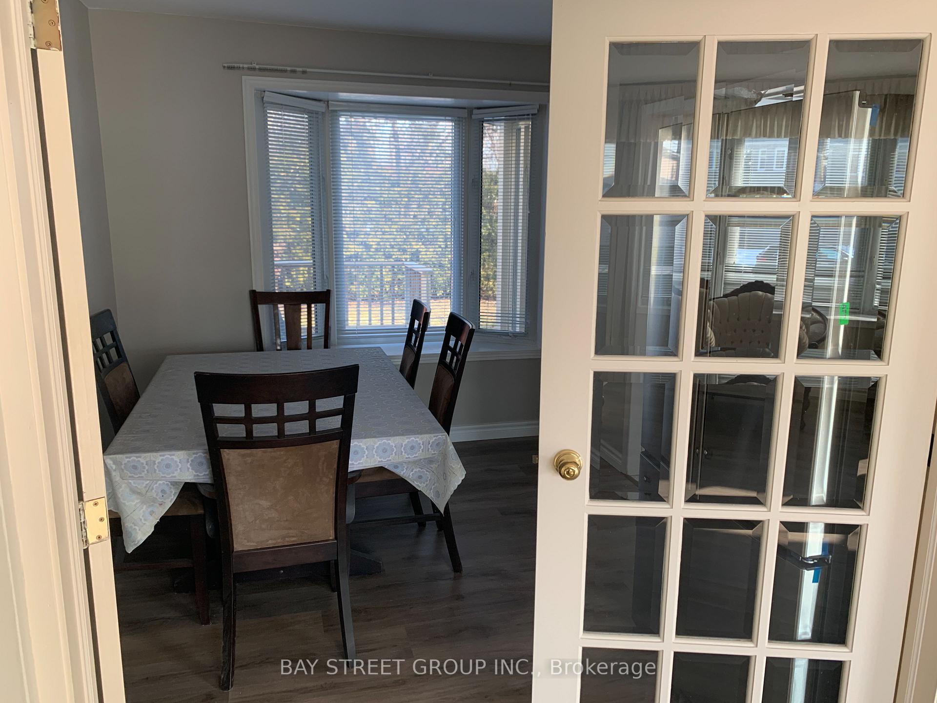 Photo 3 of Unit Upper, 24 Cross Hill Road, Scarborough, L'Amoreaux — HOMEH