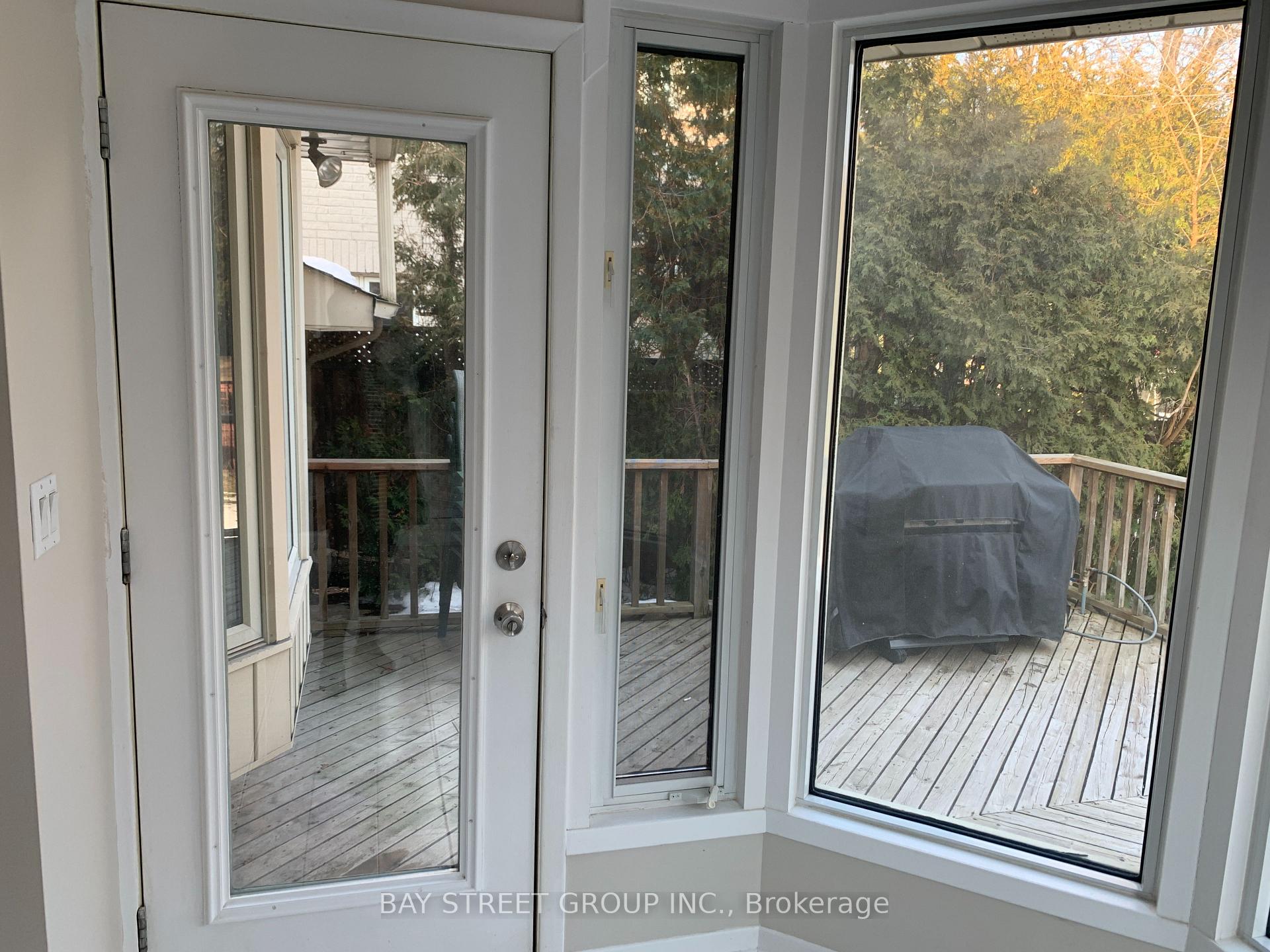Photo 8 of Unit Upper, 24 Cross Hill Road, Scarborough, L'Amoreaux — HOMEH