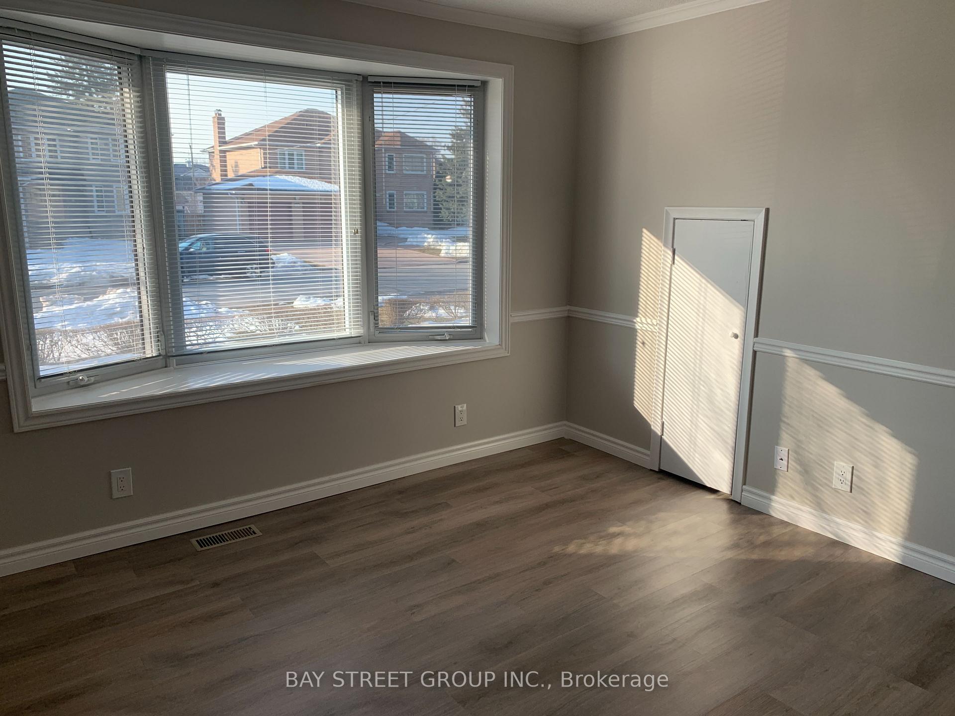 Photo 16 of Unit Upper, 24 Cross Hill Road, Scarborough, L'Amoreaux — HOMEH