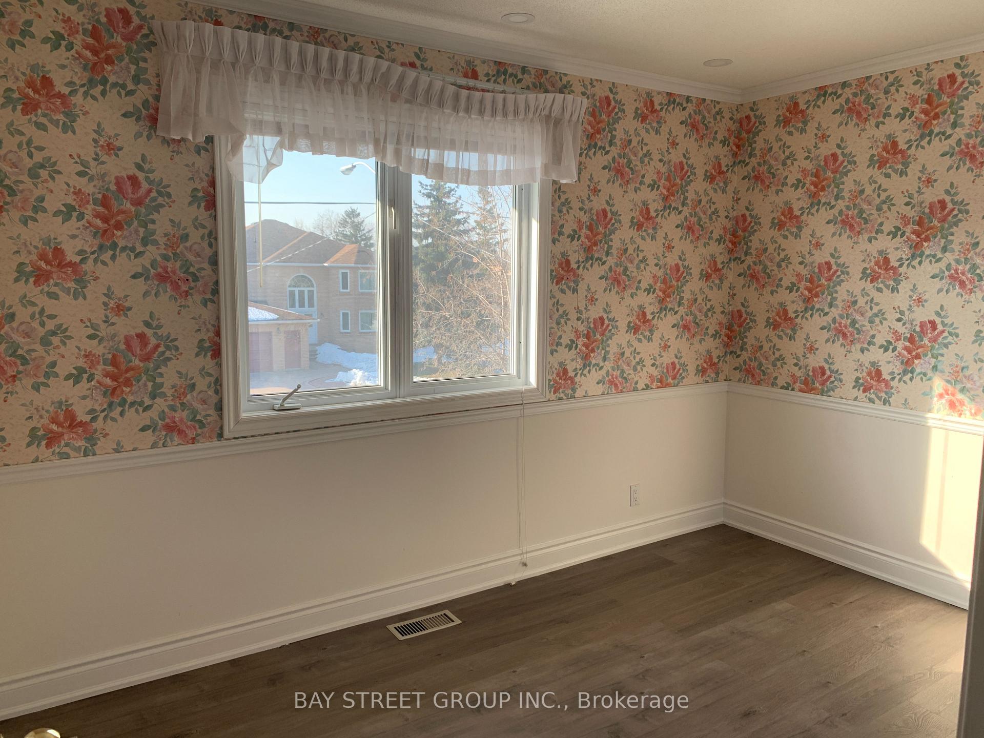 Photo 22 of Unit Upper, 24 Cross Hill Road, Scarborough, L'Amoreaux — HOMEH
