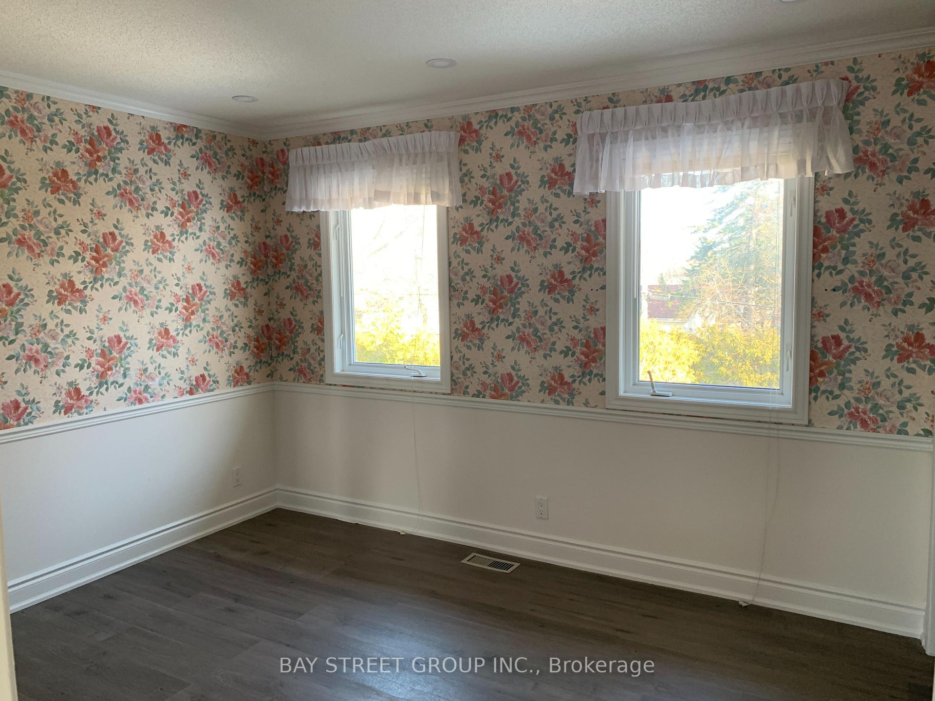 Photo 24 of Unit Upper, 24 Cross Hill Road, Scarborough, L'Amoreaux — HOMEH