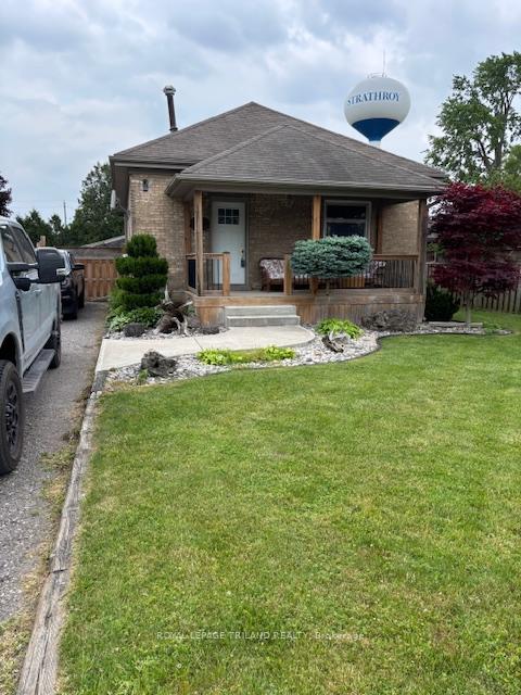 Photo 4 of 118 Scott Street, Strathroy-Caradoc, SE — HOMEH