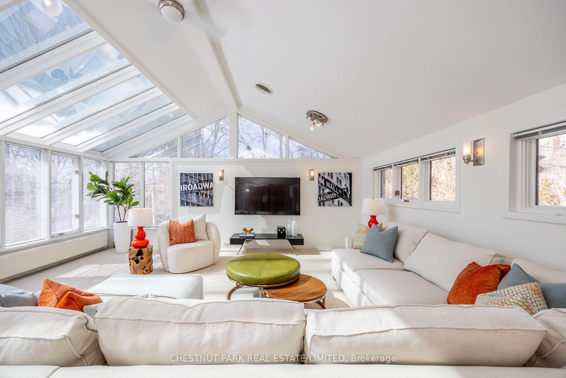 Photo 13 of 63 St Leonards Avenue, Toronto, Lawrence Park South — HOMEH