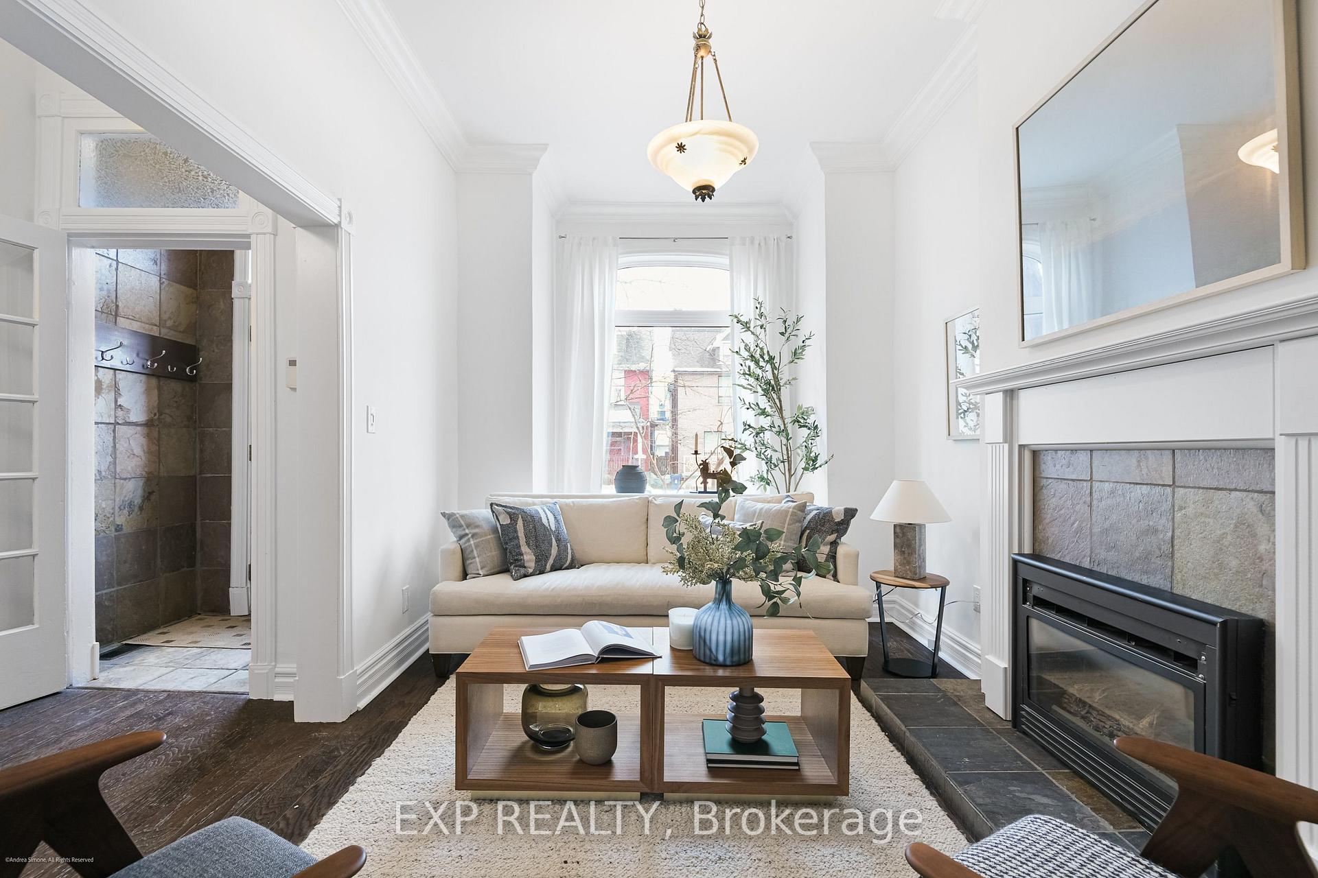 Photo 3 of 652 Ossington Avenue, Toronto, Palmerston-Little Italy — HOMEH