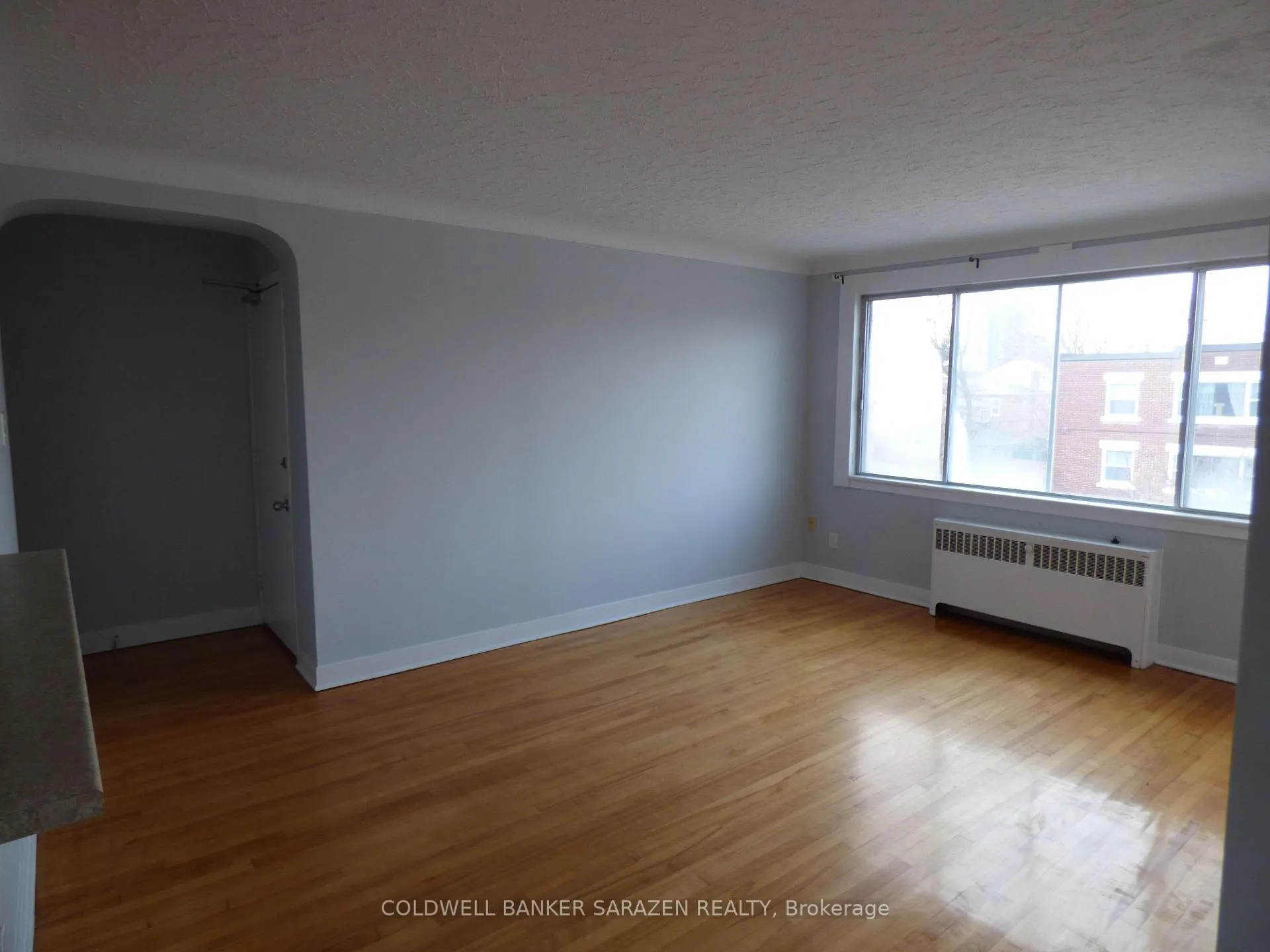 Photo 5 of Unit 6, 683 irene Crescent, Ottawa, Westboro/Hampton Park — HOMEH