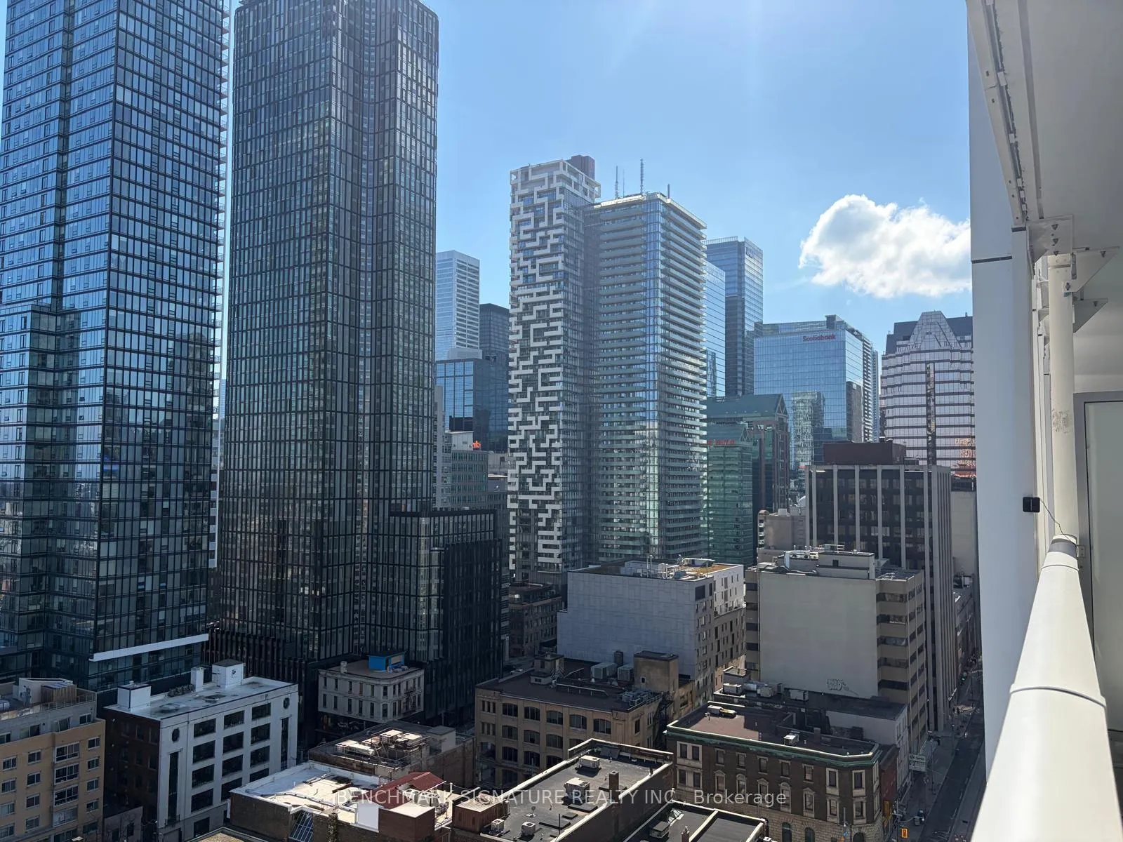 Photo 4 of Unit 1703, 88 Queen Street E, Toronto, Church-Yonge Corridor — HOMEH