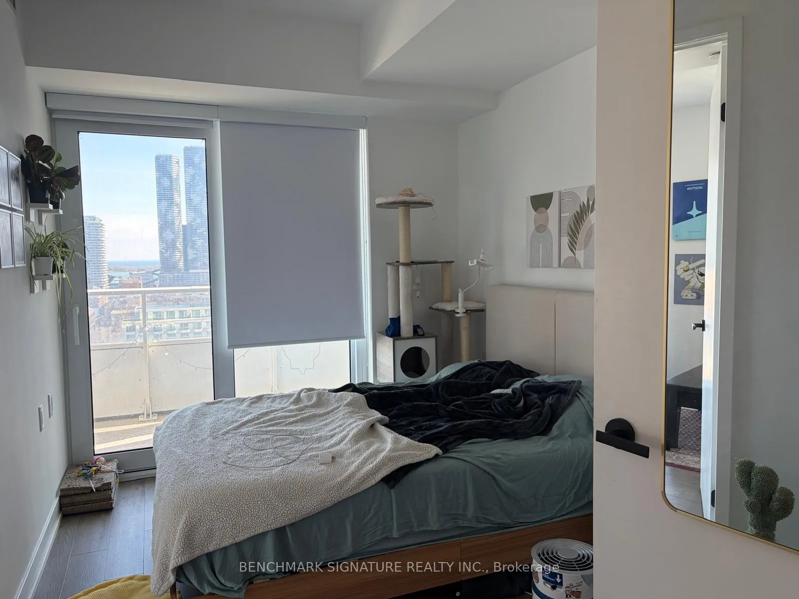 Photo 5 of Unit 1703, 88 Queen Street E, Toronto, Church-Yonge Corridor — HOMEH