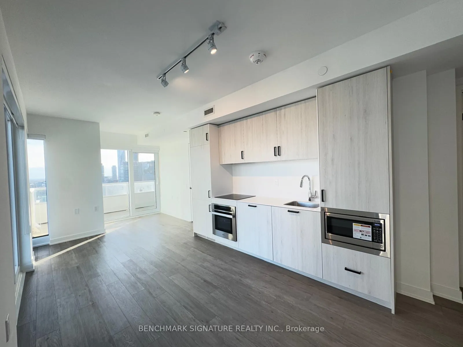 Photo 14 of Unit 1703, 88 Queen Street E, Toronto, Church-Yonge Corridor — HOMEH