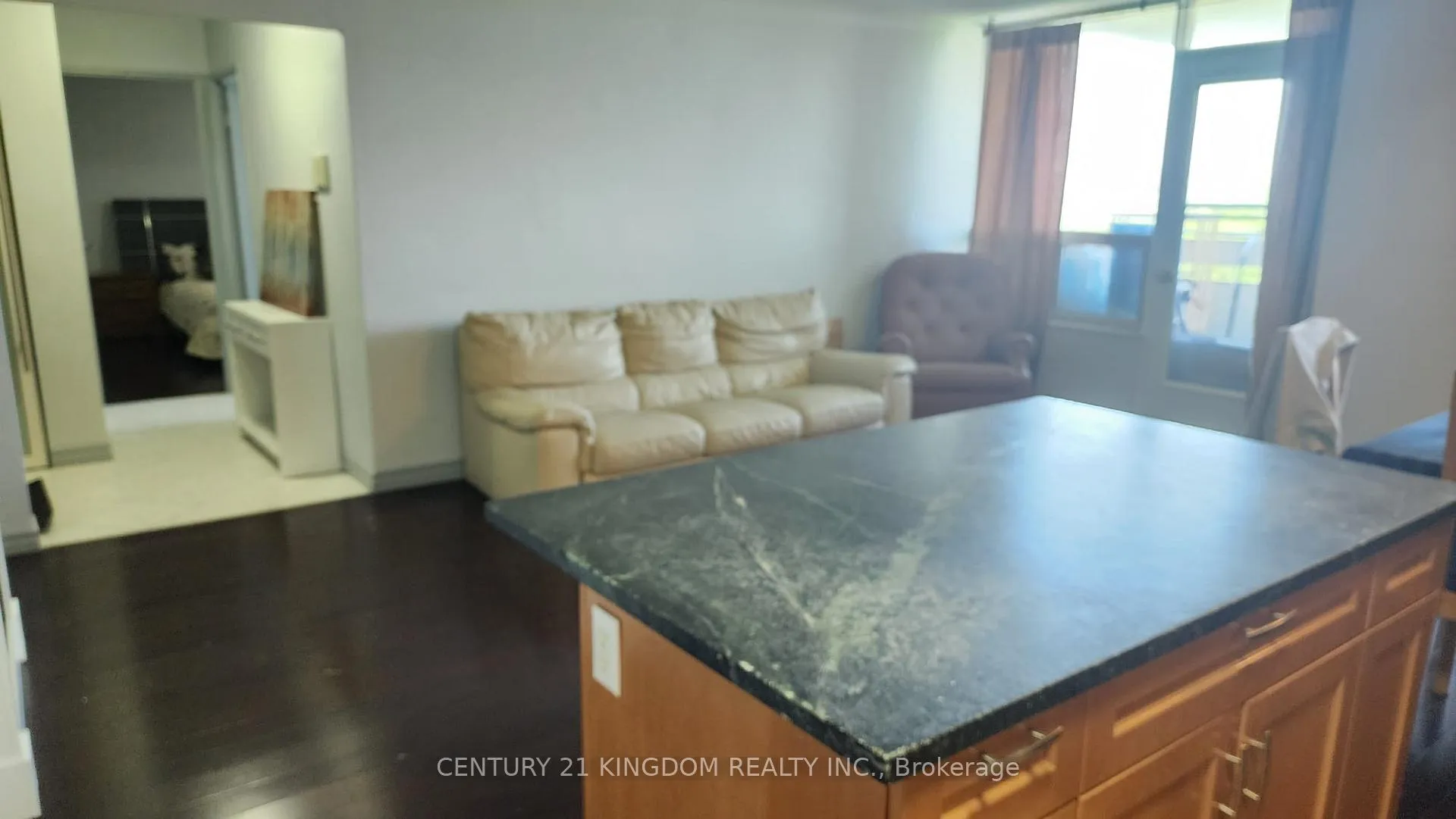 Photo 1 of Unit 1715, 20 Edgecliff Golfway, Toronto, Flemingdon Park — HOMEH