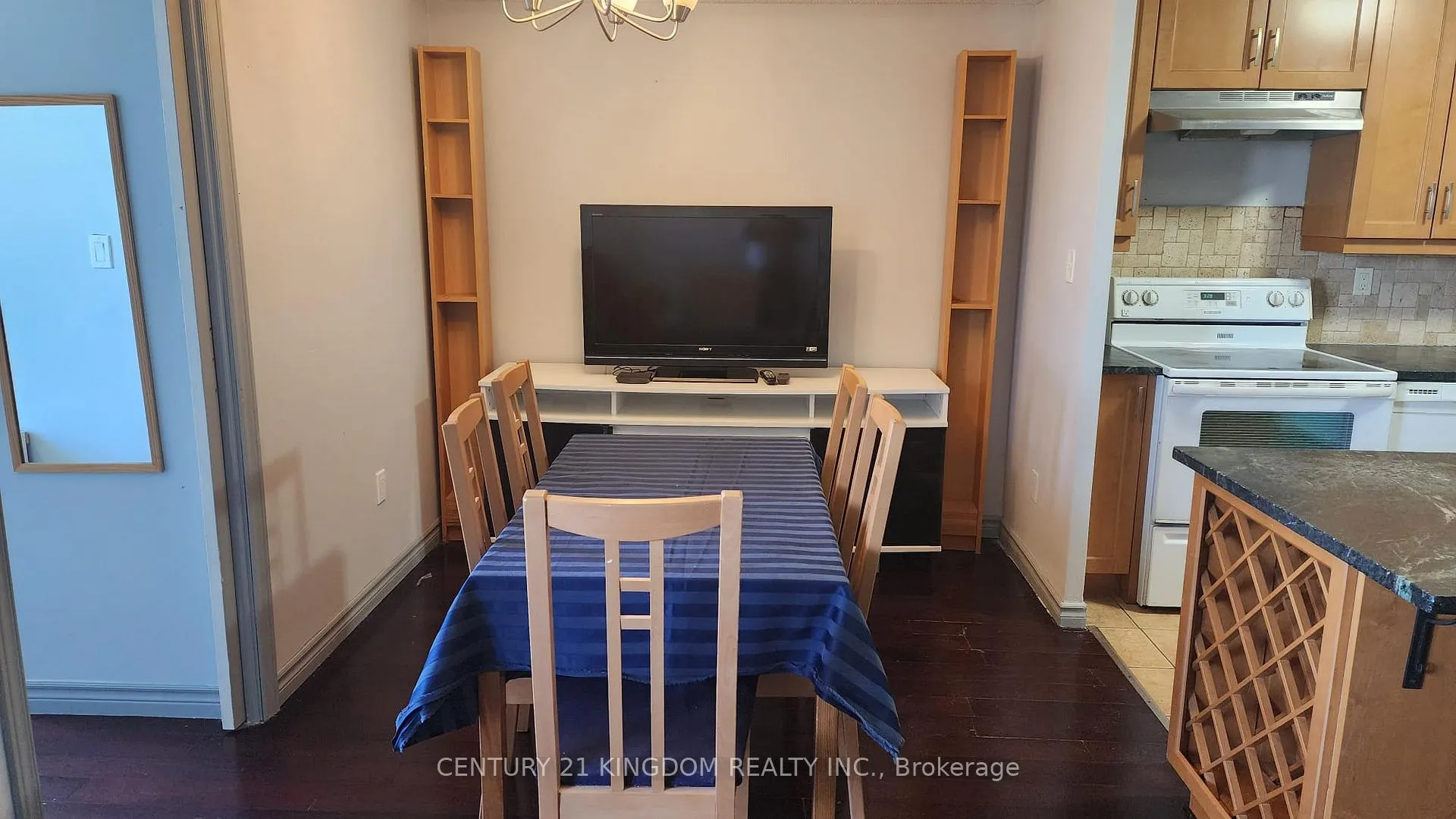 Photo 6 of Unit 1715, 20 Edgecliff Golfway, Toronto, Flemingdon Park — HOMEH