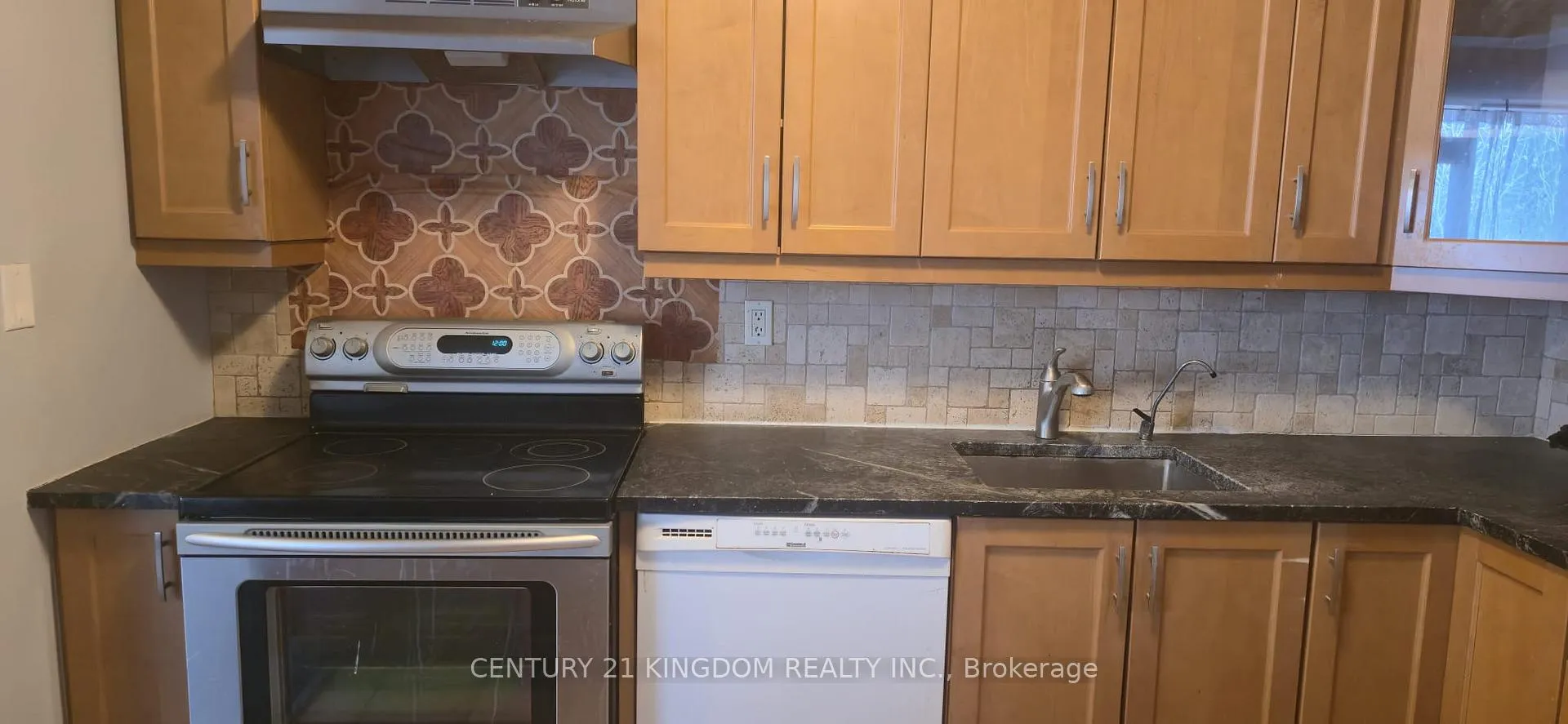 Photo 9 of Unit 1715, 20 Edgecliff Golfway, Toronto, Flemingdon Park — HOMEH