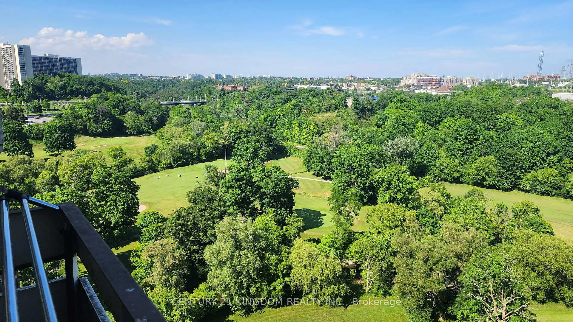 Photo 16 of Unit 1715, 20 Edgecliff Golfway, Toronto, Flemingdon Park — HOMEH