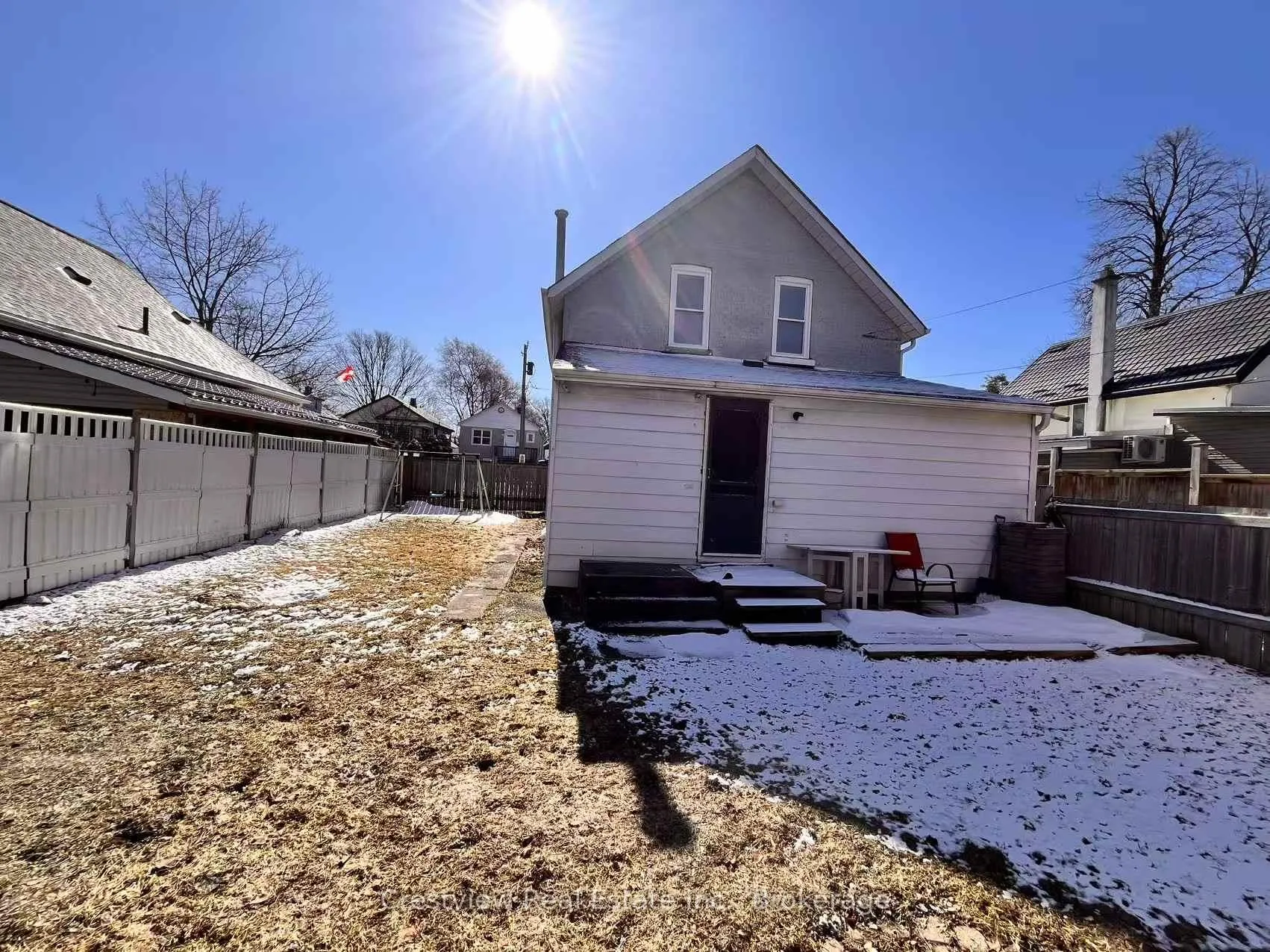 Photo 21 of 96 John Street, Barrie, Sanford — HOMEH