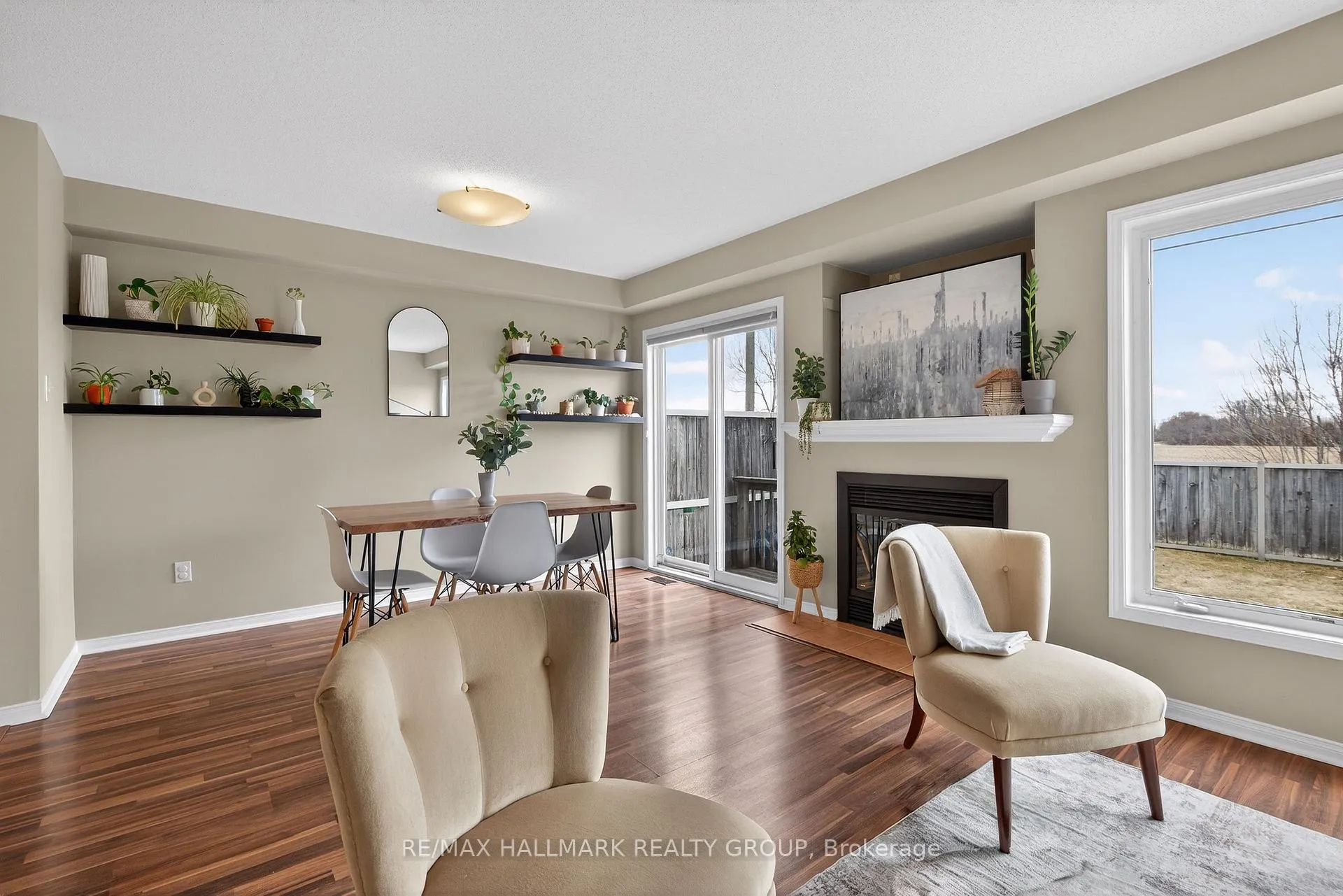 Photo 9 of Unit 74, 404 Hillsboro Private, Ottawa, Kanata - Emerald Meadows/Trailwest — HOMEH