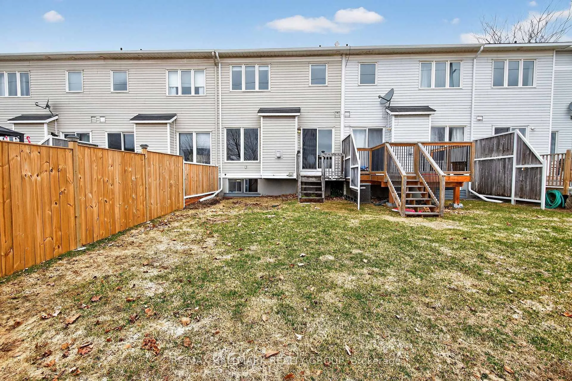 Photo 29 of Unit 74, 404 Hillsboro Private, Ottawa, Kanata - Emerald Meadows/Trailwest — HOMEH