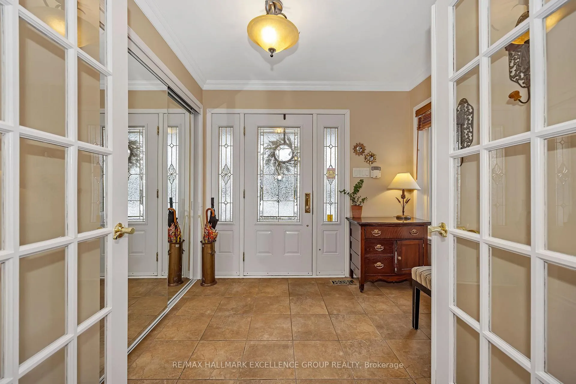 Photo 4 of 2691 Colman Street, Ottawa, Riverside Park — HOMEH
