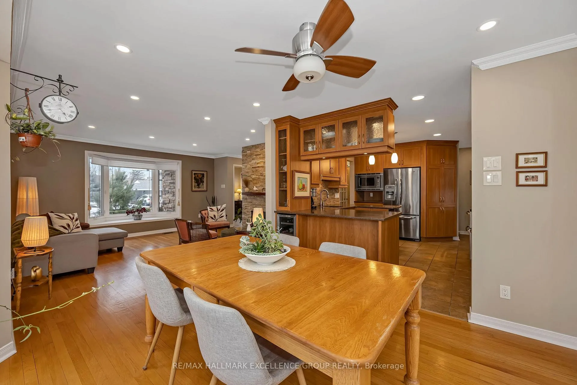 Photo 8 of 2691 Colman Street, Ottawa, Riverside Park — HOMEH