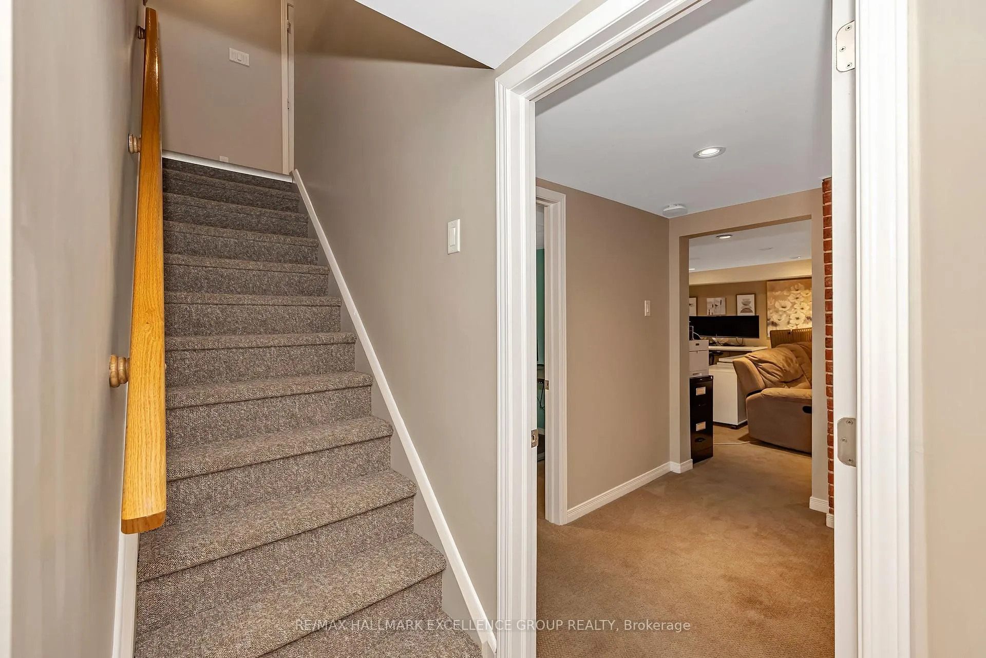 Photo 32 of 2691 Colman Street, Ottawa, Riverside Park — HOMEH