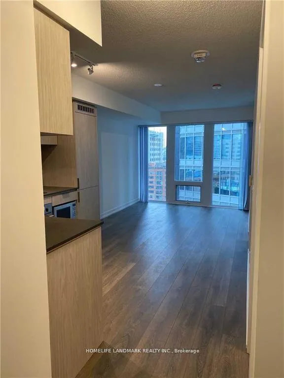 Photo 3 of Unit 1601, 60 Shuter Street, Toronto, Church-Yonge Corridor — HOMEH
