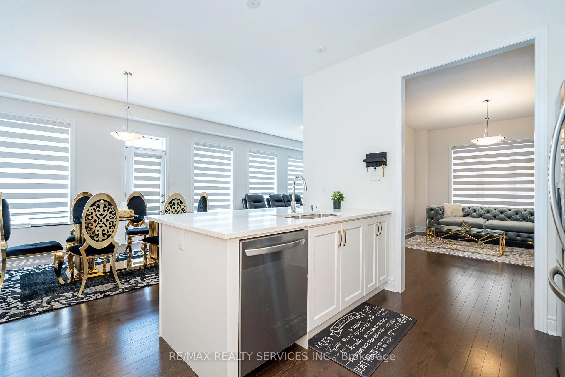 Photo 22 of 40 Icon Street, Brampton, Sandringham-Wellington North — HOMEH