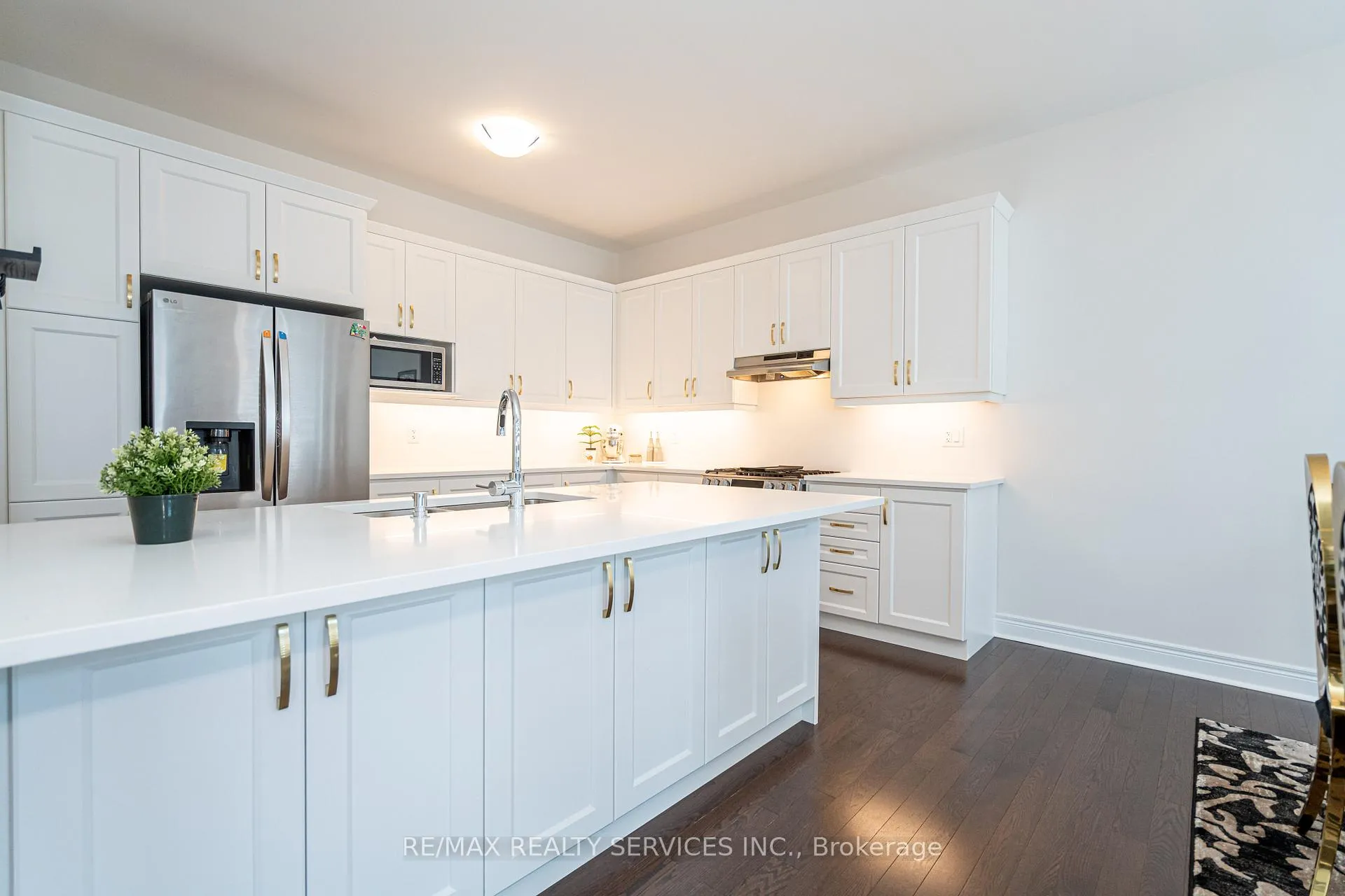 Photo 25 of 40 Icon Street, Brampton, Sandringham-Wellington North — HOMEH
