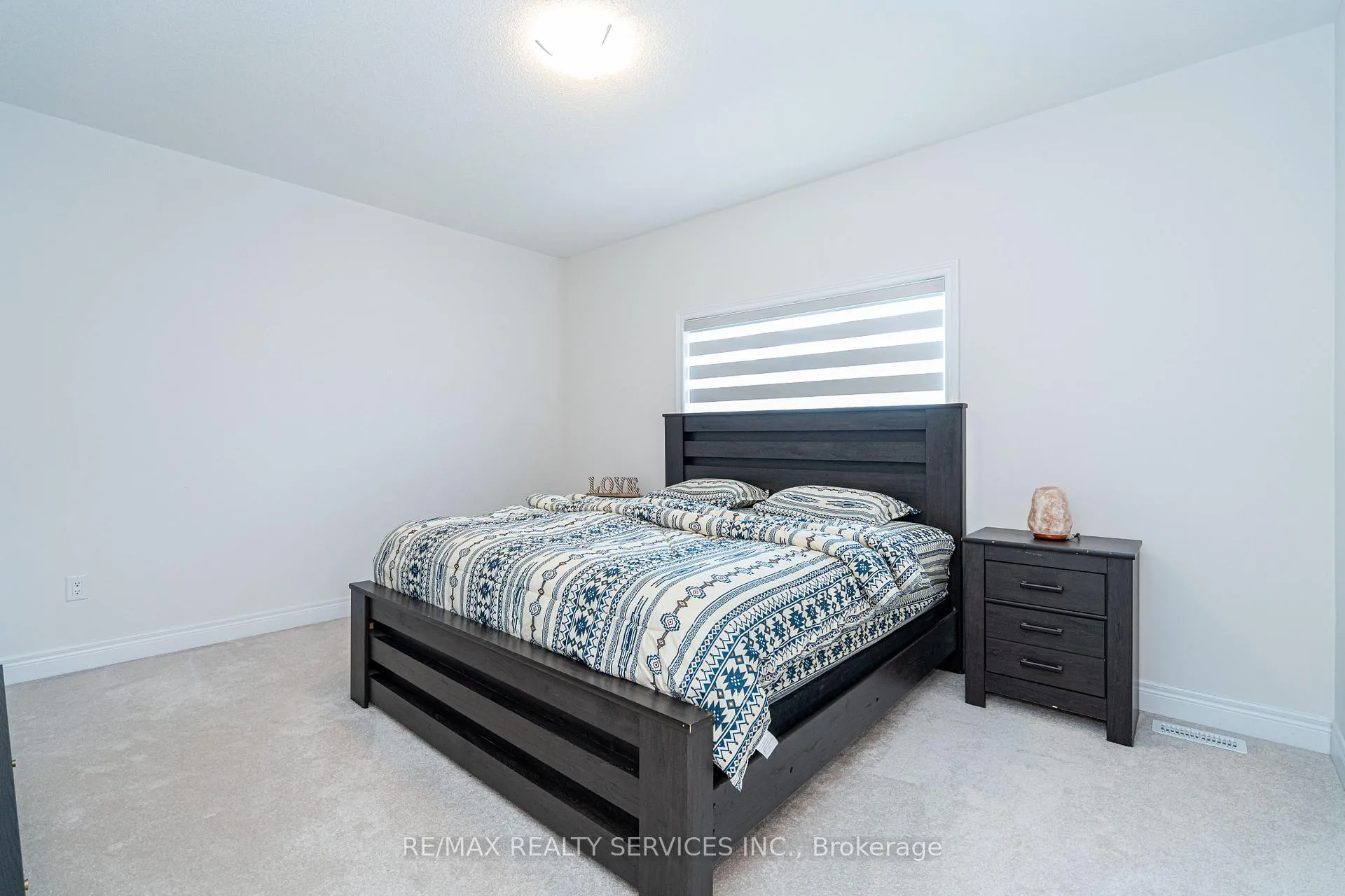 Photo 38 of 40 Icon Street, Brampton, Sandringham-Wellington North — HOMEH
