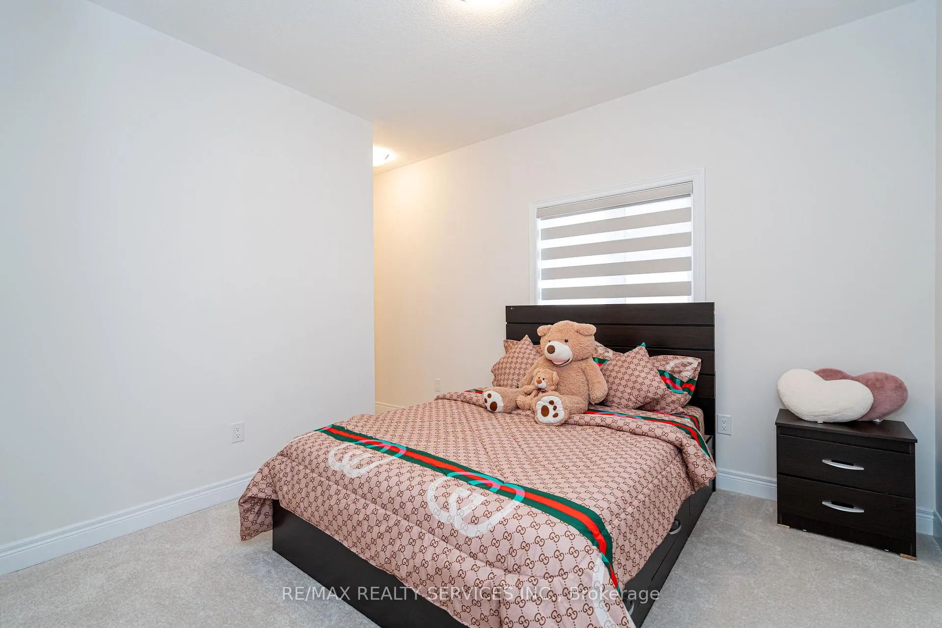 Photo 41 of 40 Icon Street, Brampton, Sandringham-Wellington North — HOMEH