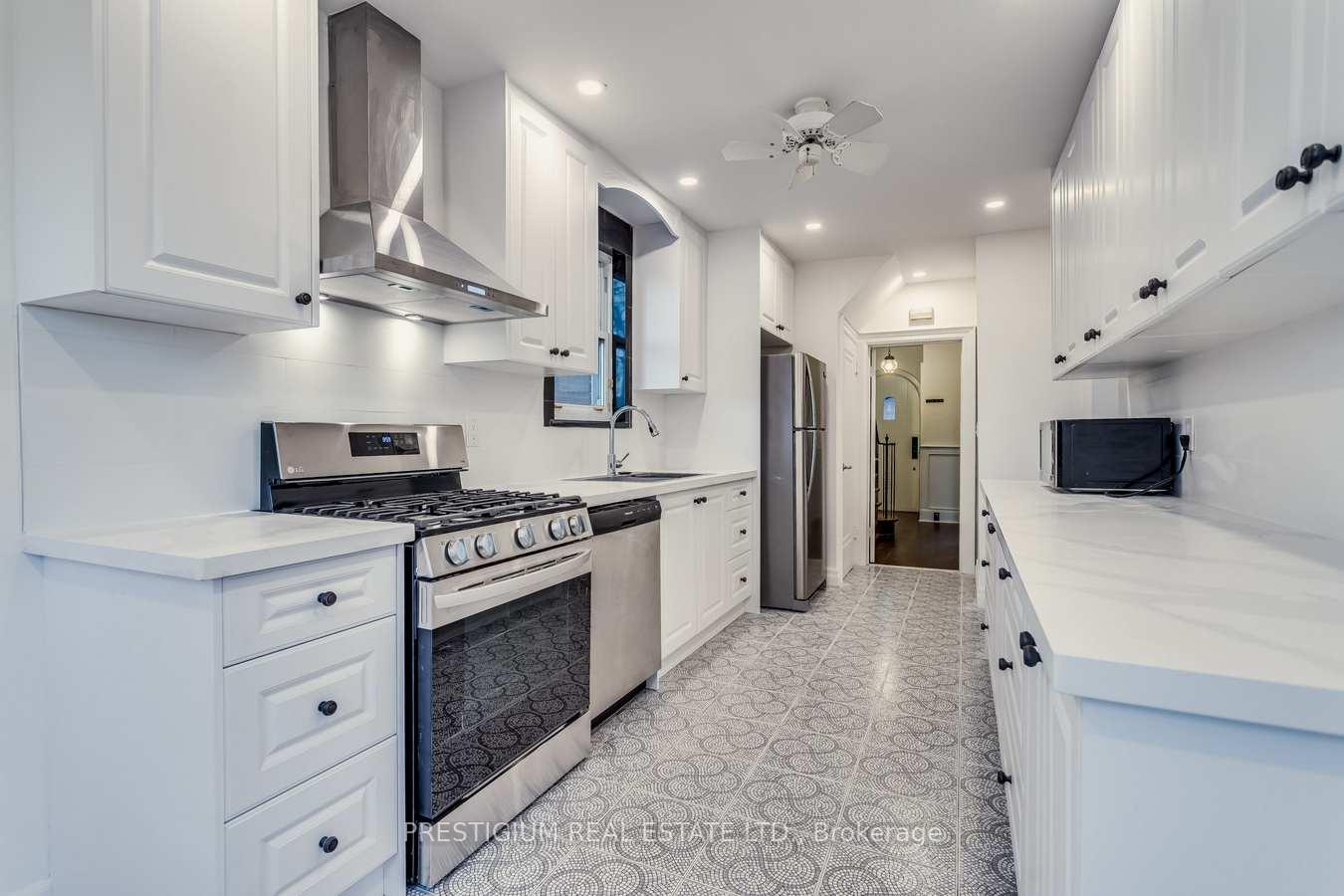Photo 12 of 87 Elwood Boulevard, Toronto, Lawrence Park South — HOMEH