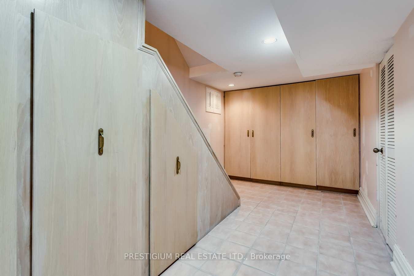 Photo 13 of 87 Elwood Boulevard, Toronto, Lawrence Park South — HOMEH