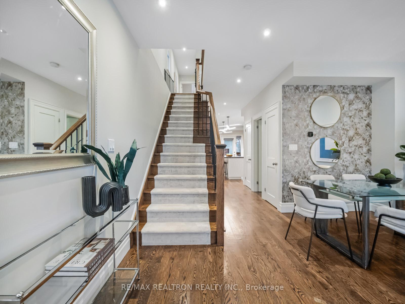 Photo 8 of 517 Northcliffe Boulevard, Toronto, Oakwood Village — HOMEH