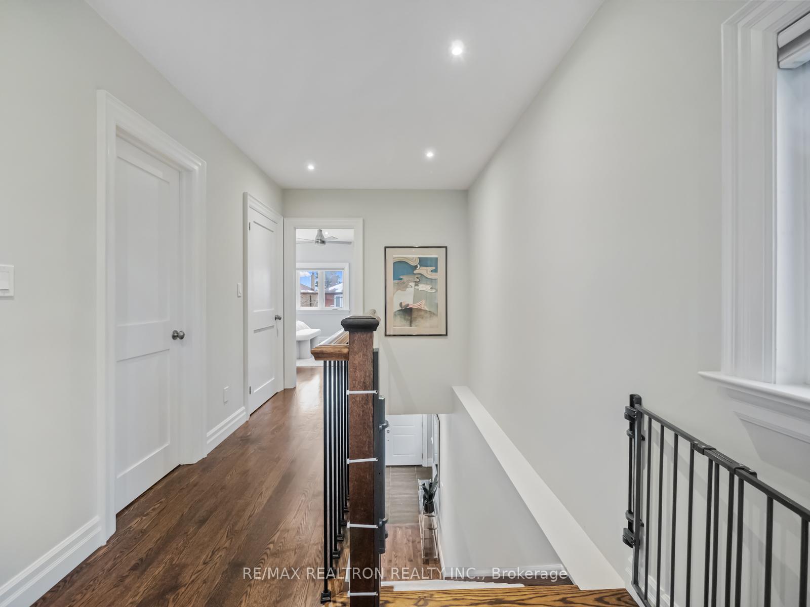 Photo 4 of 517 Northcliffe Boulevard, Toronto, Oakwood Village — HOMEH