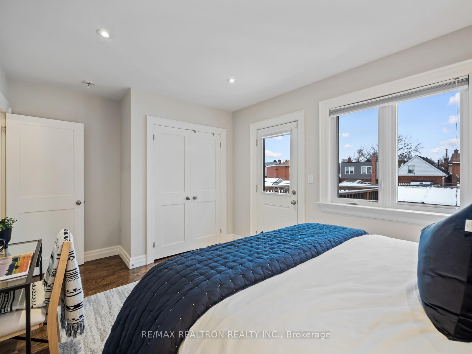 Photo 16 of 517 Northcliffe Boulevard, Toronto, Oakwood Village — HOMEH