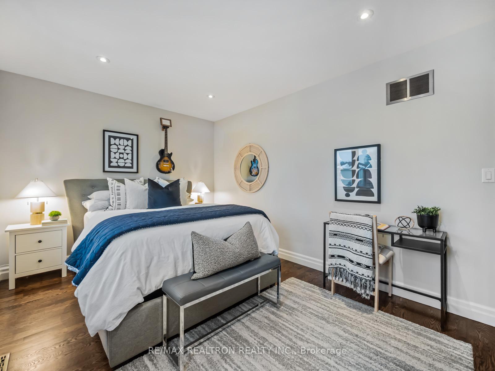 Photo 31 of 517 Northcliffe Boulevard, Toronto, Oakwood Village — HOMEH