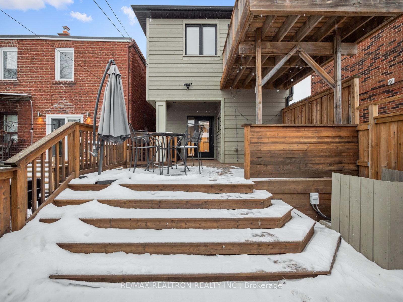 Photo 26 of 517 Northcliffe Boulevard, Toronto, Oakwood Village — HOMEH