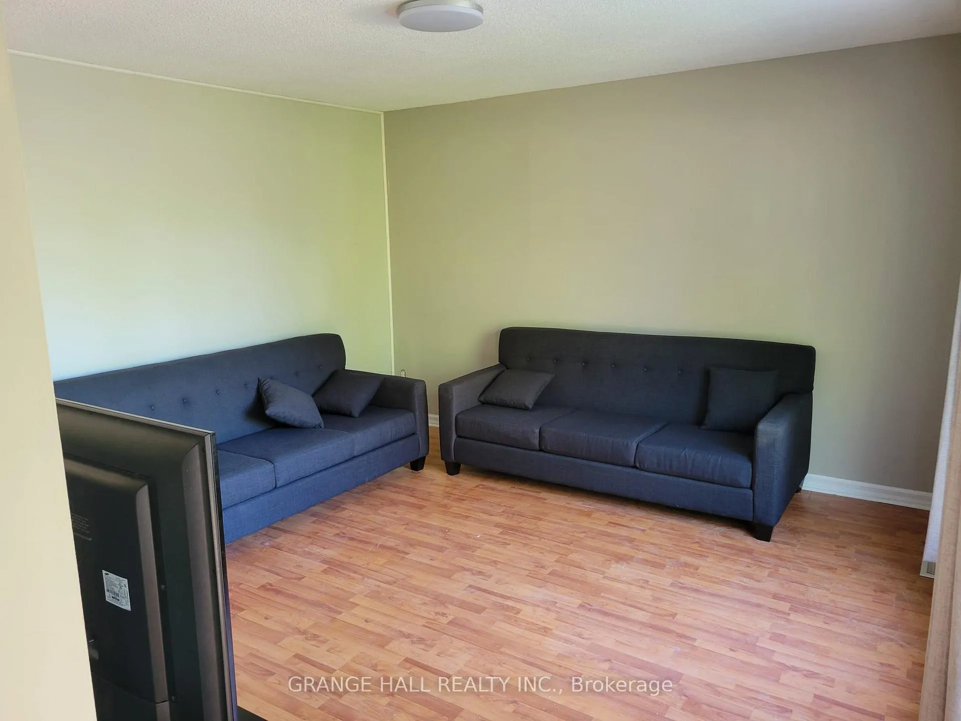 Photo 5 of 195 Keefer Road, Thorold, Confederation Heights — HOMEH