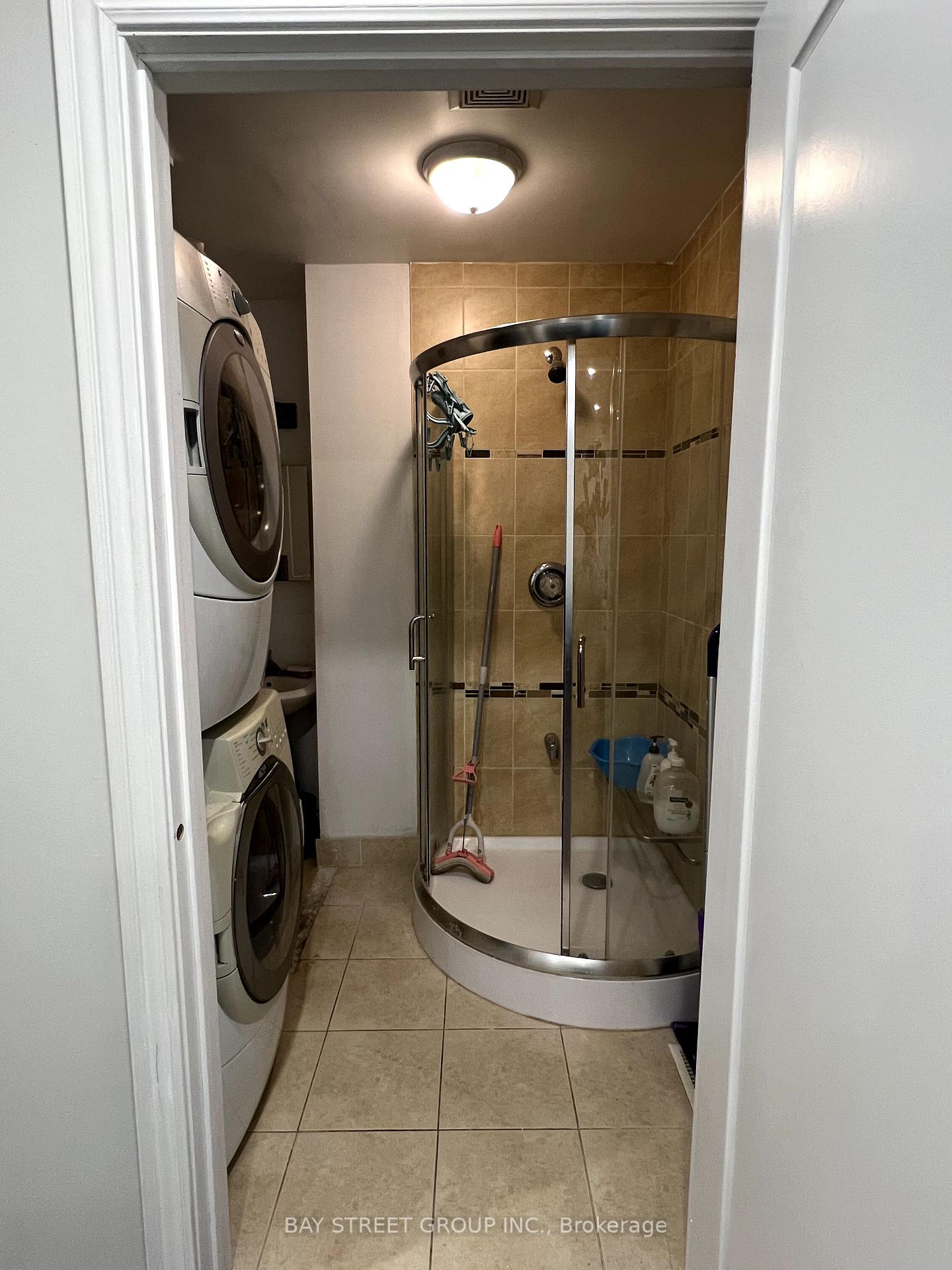 Photo 9 of Unit Upper, 116 Hildenboro Square, Scarborough, L'Amoreaux — HOMEH