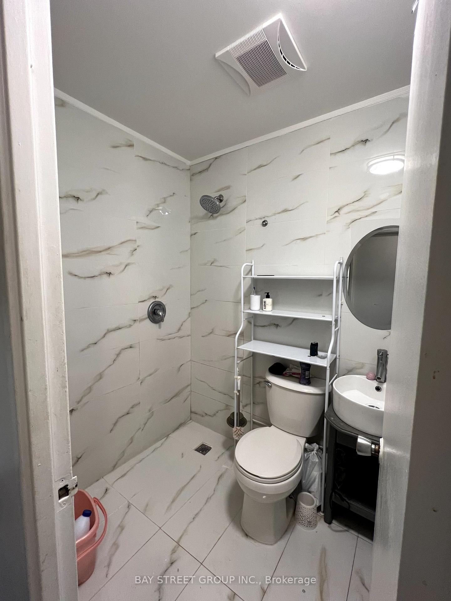 Photo 14 of Unit Upper, 116 Hildenboro Square, Scarborough, L'Amoreaux — HOMEH