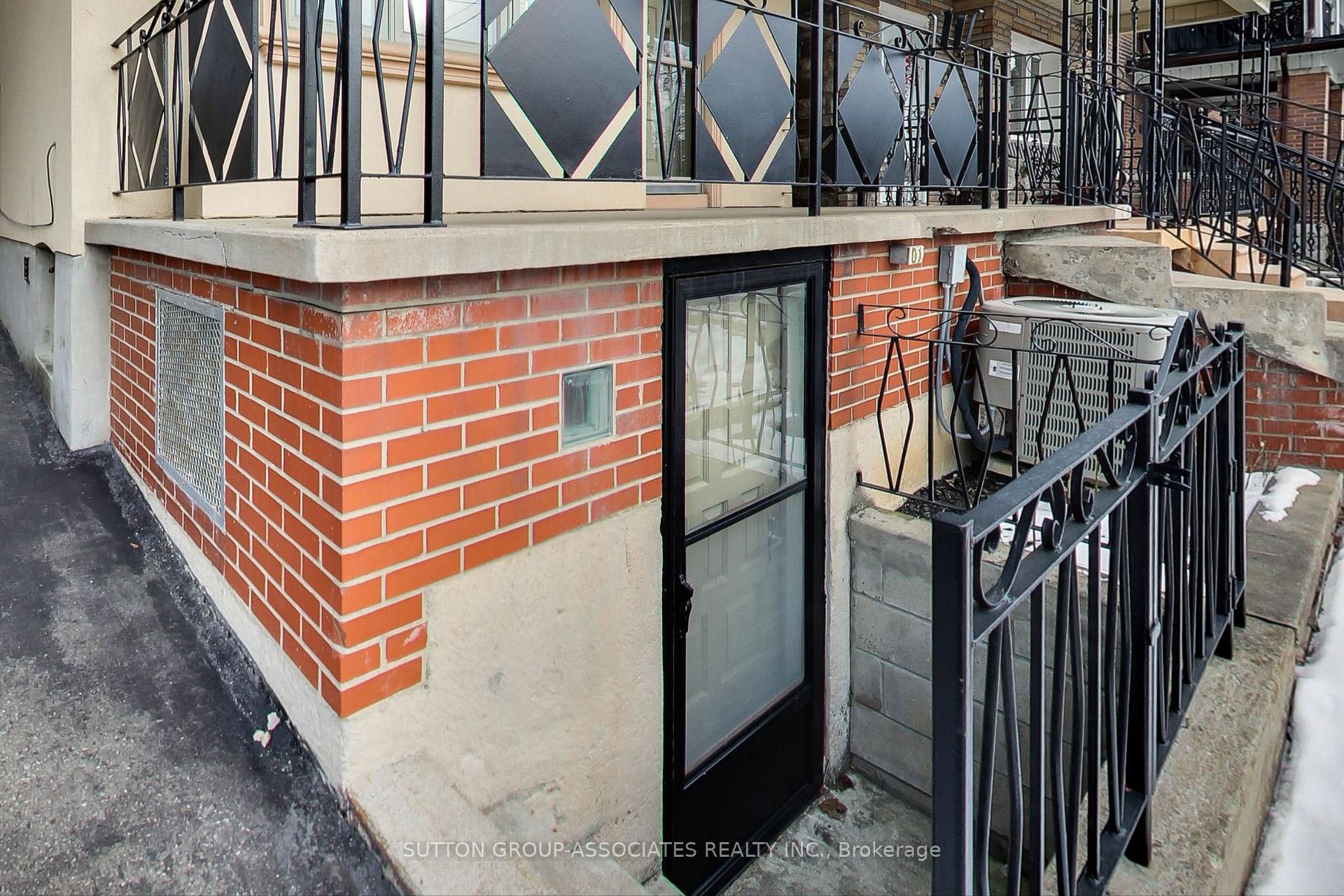 Photo 2 of 325 Lauder Avenue, Toronto, Oakwood Village — HOMEH