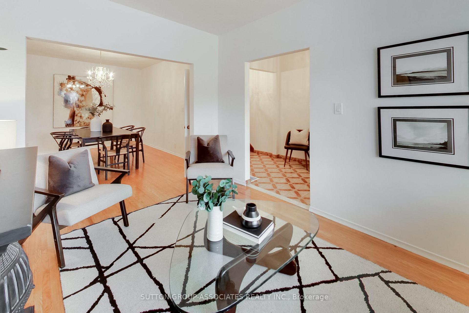 Photo 6 of 325 Lauder Avenue, Toronto, Oakwood Village — HOMEH