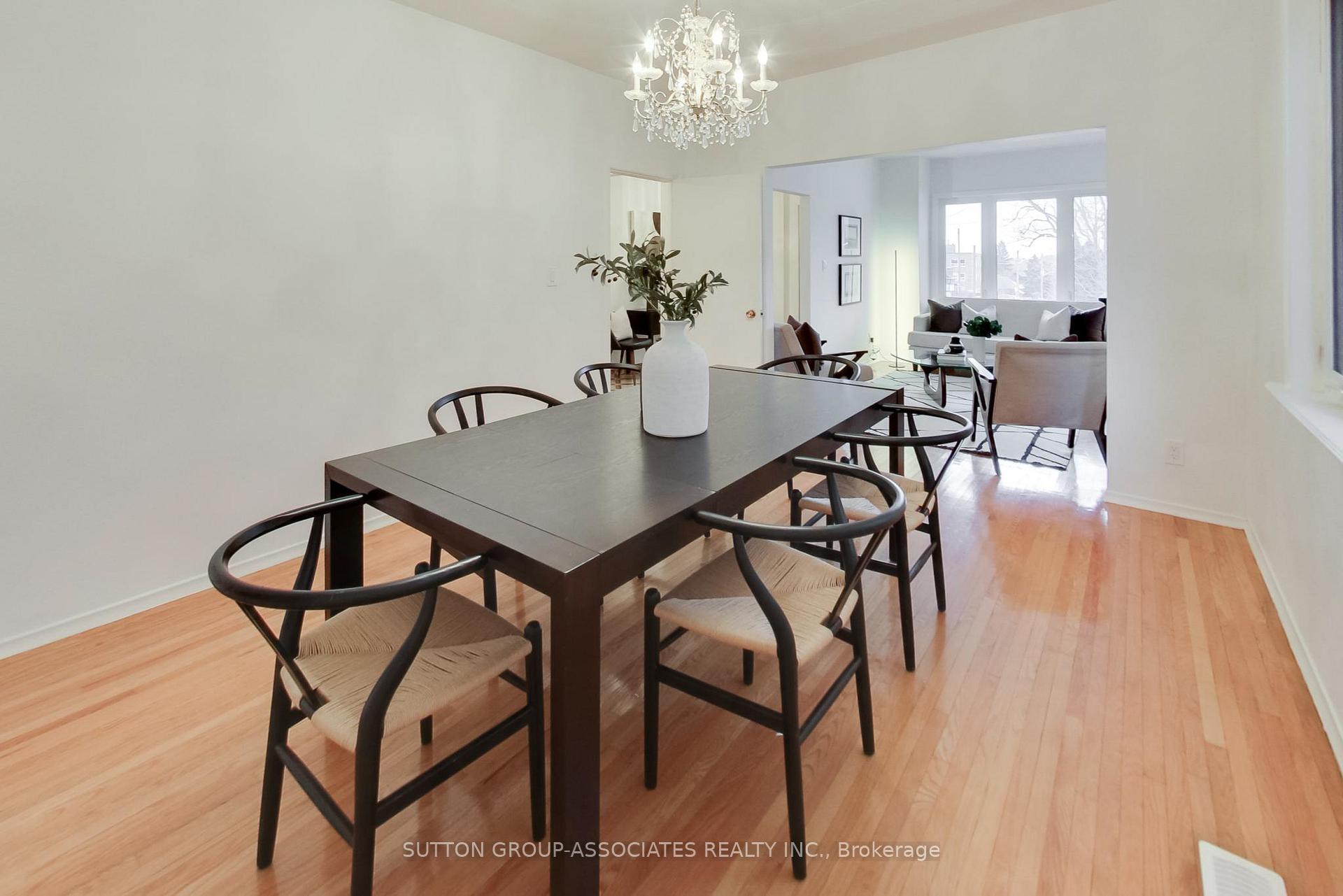 Photo 18 of 325 Lauder Avenue, Toronto, Oakwood Village — HOMEH
