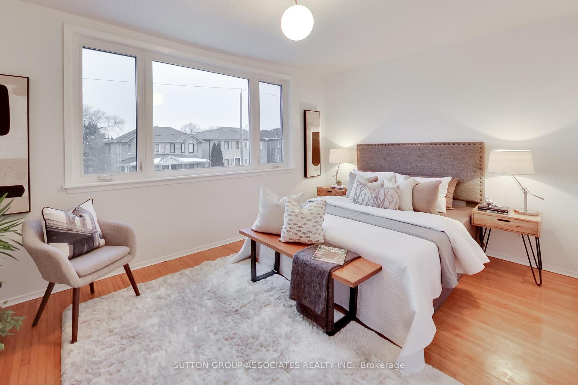 Photo 15 of 325 Lauder Avenue, Toronto, Oakwood Village — HOMEH