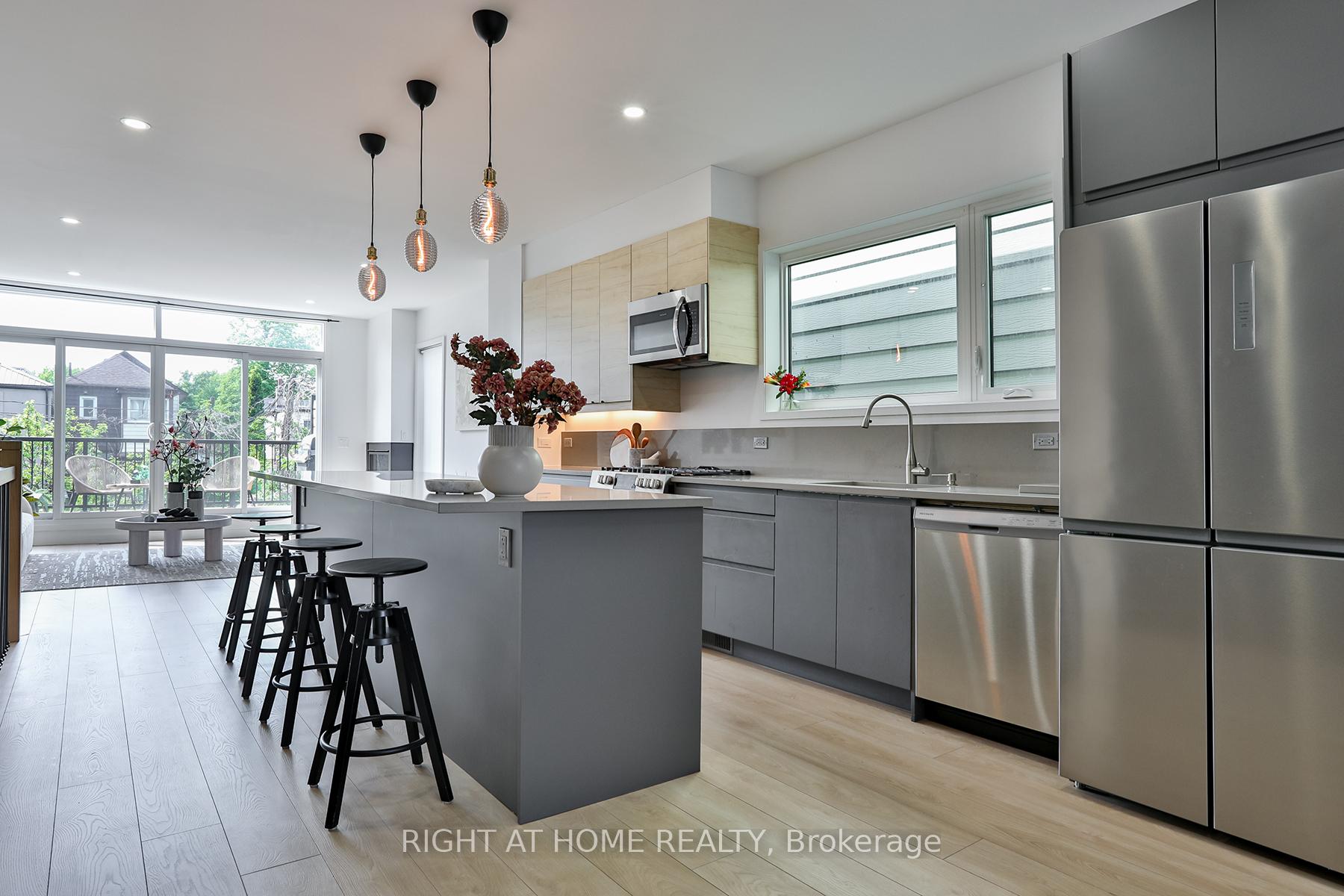 Photo 6 of 115 Merrill Avenue E, Toronto, Woodbine Corridor — HOMEH